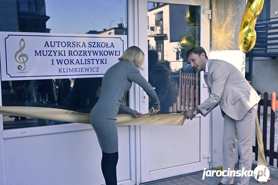 Otwarcie nowej siedziby Autorskiej Szkoły Muzyki Rozrywkowej i Wokalistyki Klimkiewicz w Jarocinie
