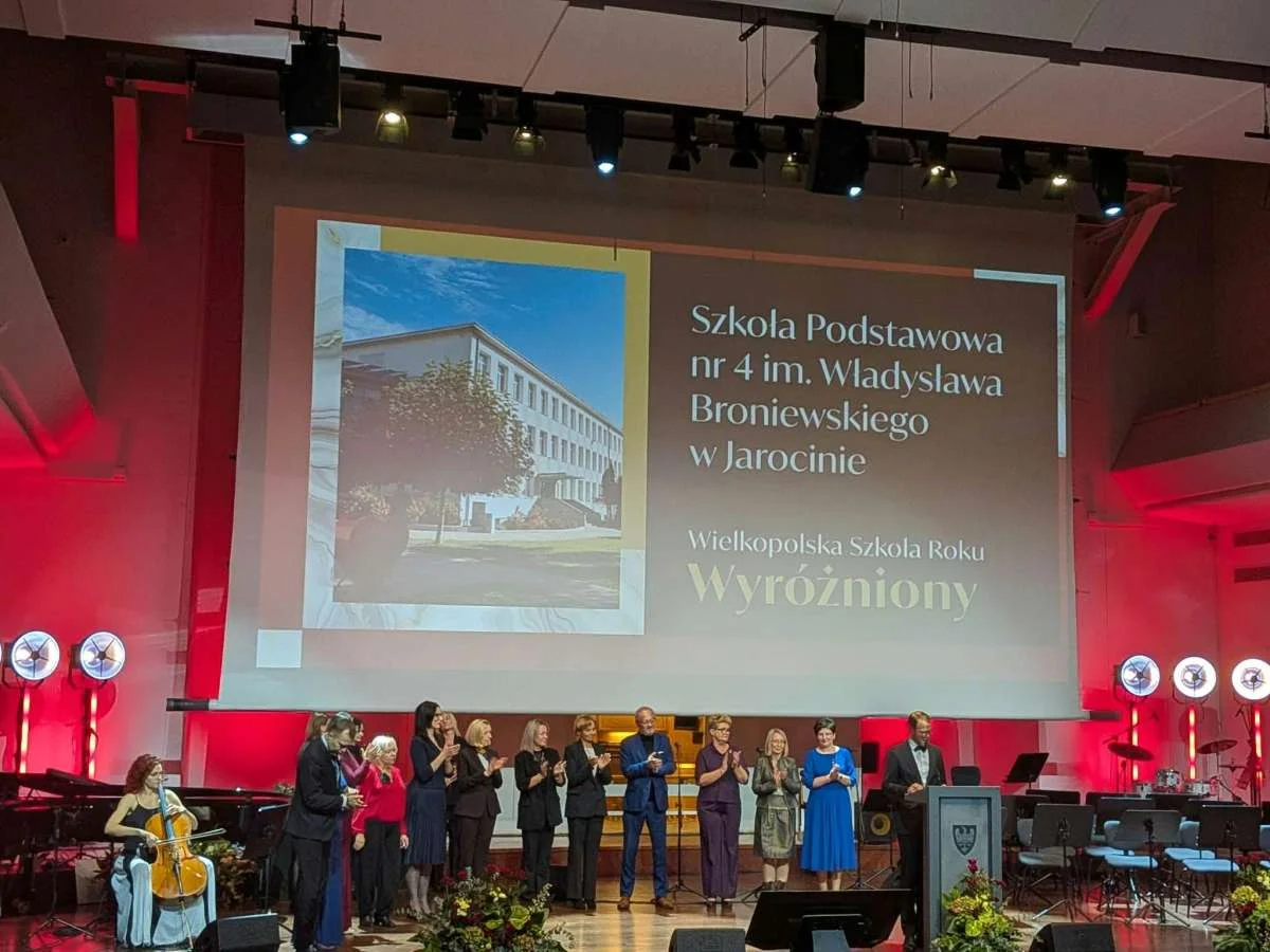 Zespół Szkół nr 4 w Jarocinie wyróżniony w konkursie "Wielkopolska Szkoła Roku"