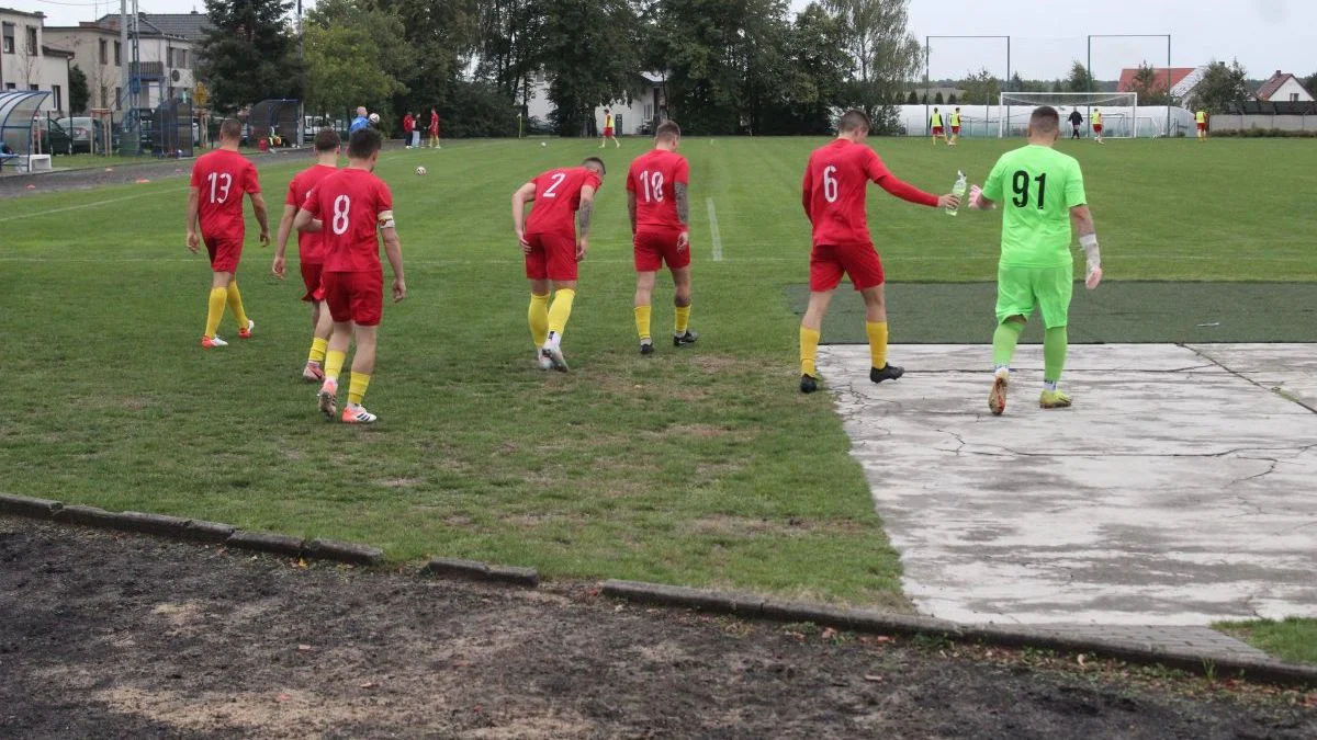 LZS Cielcza - GKS Jaraczewo - derby powiatu jarocińskiego