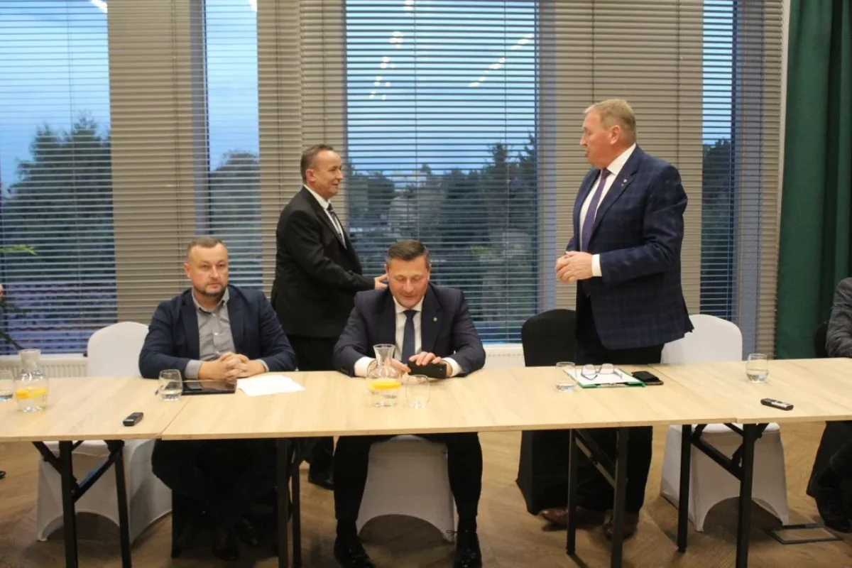 Rekordowe wydatki na obronność i miliardy na drogi. Co usłyszeliśmy w Jarocinie?