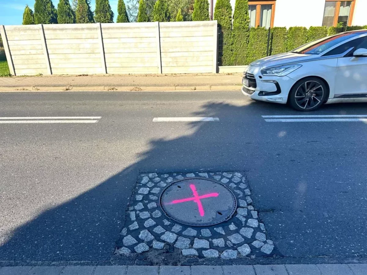 Studzienki kanalizacyjne do remontu. Będą utrudnienia na drodze [ZDJECIA]