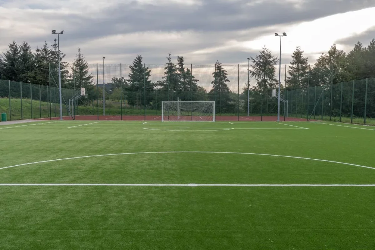 Gmina z nowoczesnym kompleksem sportowym. Zmodernizowano Orlika